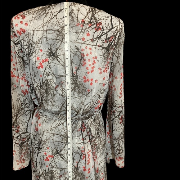 Ovi - Cherry Blossom Bell Sleeve Pullover Dress/Tunic - Picture 9 of 15